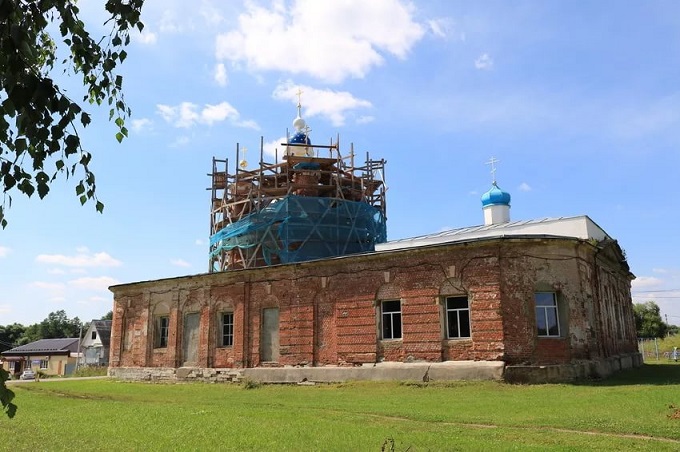 Село Саввино Успенский храм