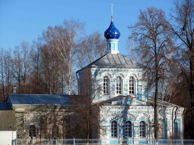 Деревня Алешино Знаменский храм