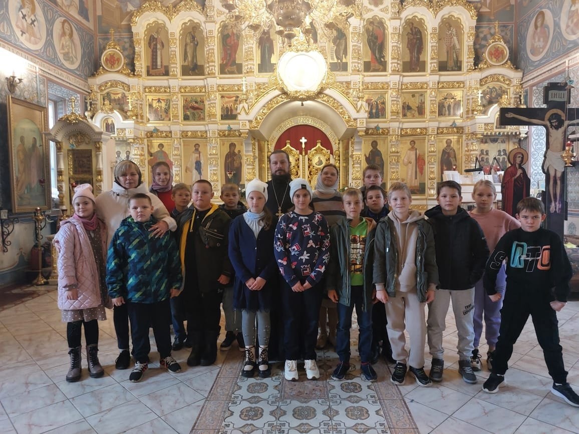 Тематический квест для Саввинских школьников